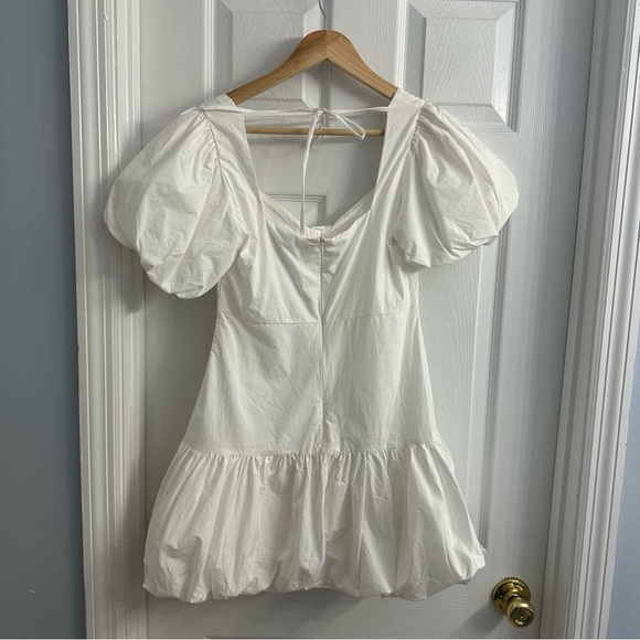 ASTR Mini Dress White Bridal Wedding Photos Bubble Hem Cut Out Puff Size Small - Picture 4 of 7